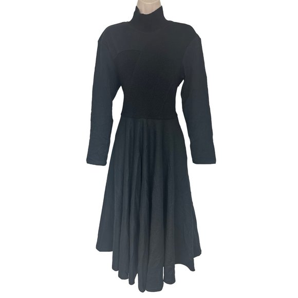 Size 42 (US XL/10) MARYLING BLACK‎ TURTLENECK KNIT FLARED WOOL DRESS W/POCKETS - Picture 1 of 10